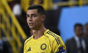 4-1，3-0！足坛悲喜夜！亚冠冠军爆发，维拉欧联夺冠，多纪录更新