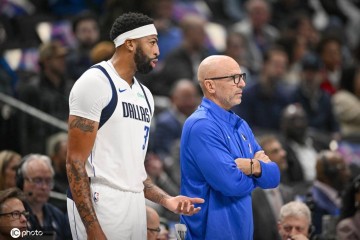 独行侠官方:浓眉遭遇左小腿轻微拉伤 至少缺席2场