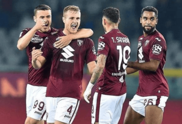 意甲焦点战:莱切VS那不勒斯——实力碰撞下的胜负天平与比分推演