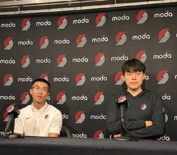 杨瀚森称英语每天都在进步 利拉德:他真的很会打球