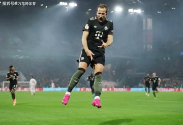 4-1！3-0！足坛一夜综述，拜仁13连胜狂飙，大巴黎翻车，穆里尼奥挺进4强