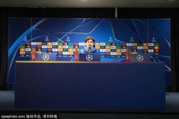 皇马欧冠再战红军！姆巴佩领衔豪华首发出炉，卡马文加意外入列